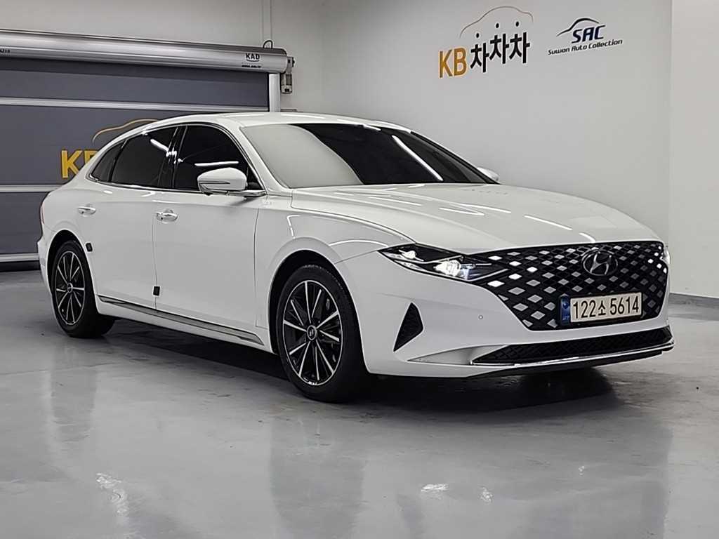 HYUNDAI Grandeur - Vista 4