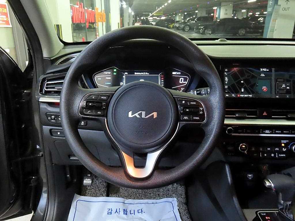KIA Niro - Vista 8