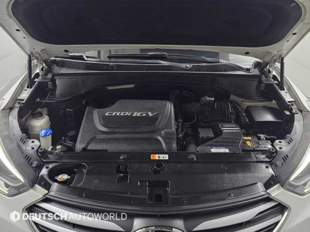 HYUNDAI Santa Fe - Vista 6