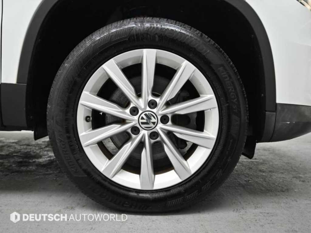 Volkswagen Tiguan - Vista 5