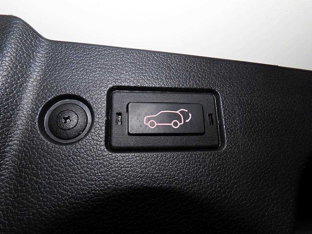 Ssangyong Torres 2023 Blanco - Importación desde Corea - HF Imports Iquique - Foto 15