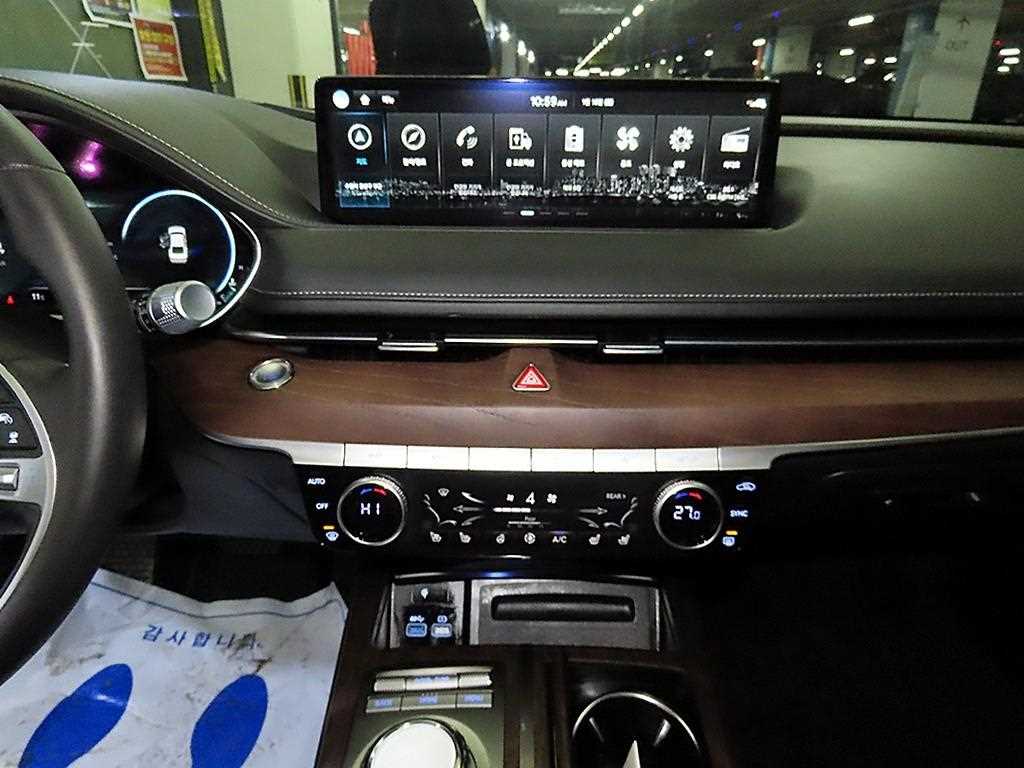 Genesis G80 - Vista 11