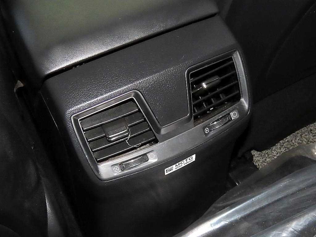 Ssangyong Rexton 2024 Verde - Importación desde Corea - HF Imports Iquique - Foto 13