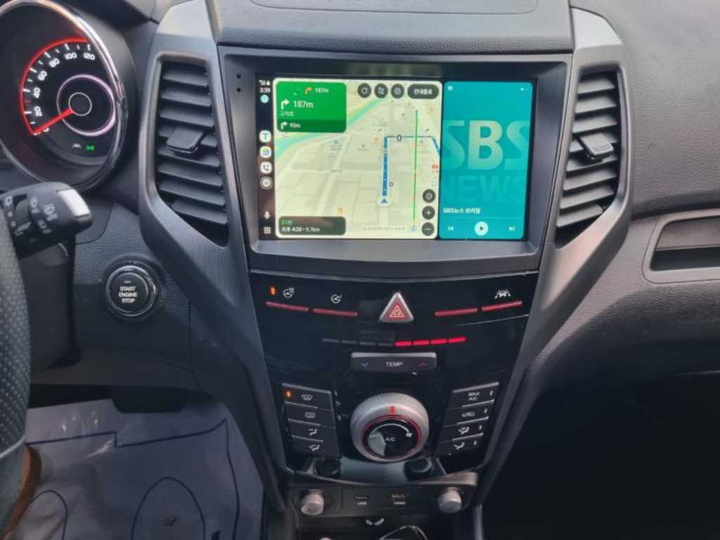 Ssangyong Tivoli 2019 Azul - Importación desde Corea - HF Imports Iquique - Foto 13