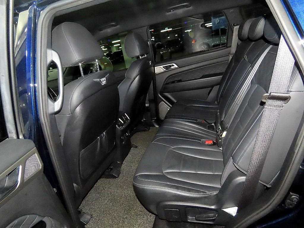 Ssangyong Rexton - Vista 7