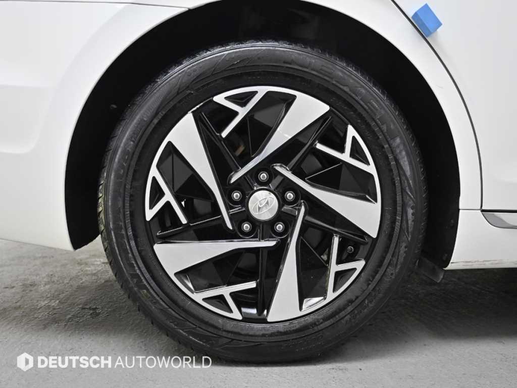 HYUNDAI Grandeur - Vista 5