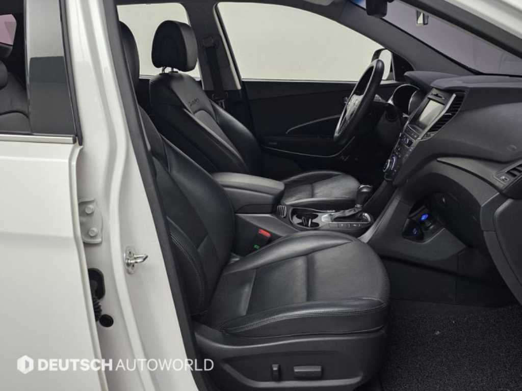 HYUNDAI Santa Fe - Vista 10