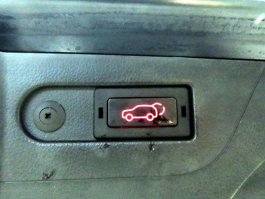 Ssangyong Rexton 2018 Azul - Importación desde Corea - HF Imports Iquique - Foto 16