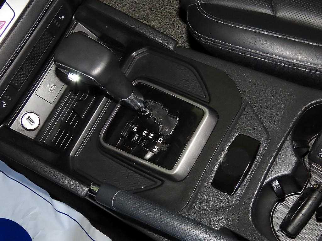 Ssangyong Rexton - Vista 12