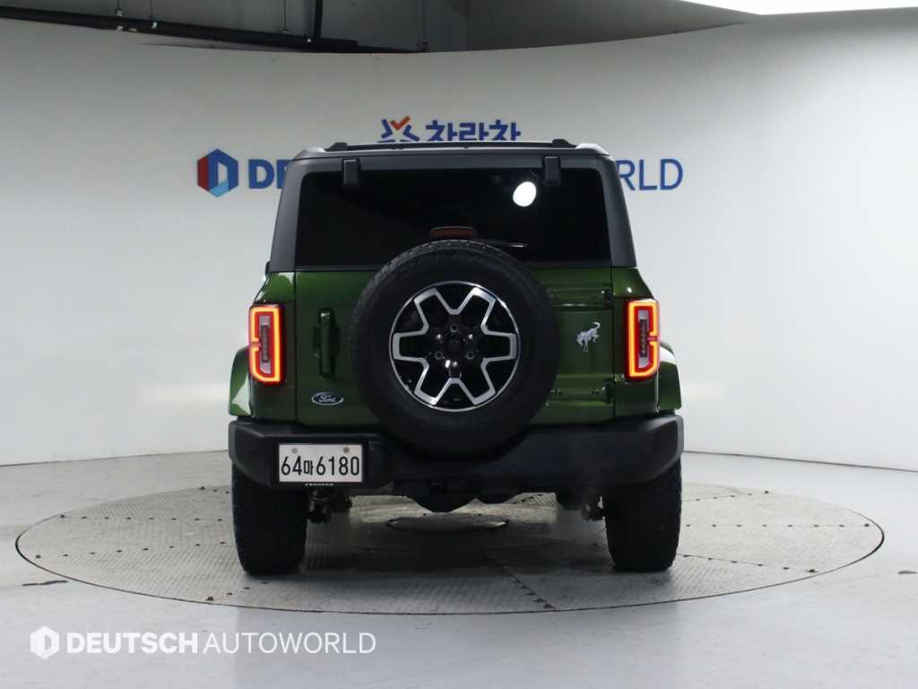 Ford Bronco - Vista 4