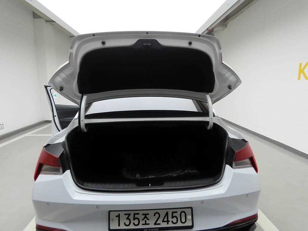 HYUNDAI Avante 2022 Blanco - Importación desde Corea - HF Imports Iquique - Foto 17