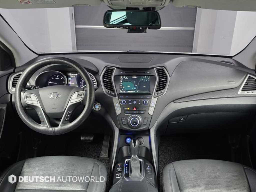 HYUNDAI Santa Fe - Vista 7