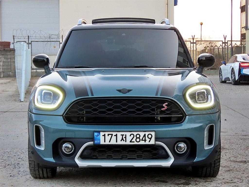 Mini Countryman 2022 Gris - Importación desde Corea - HF Imports Iquique - Foto 1