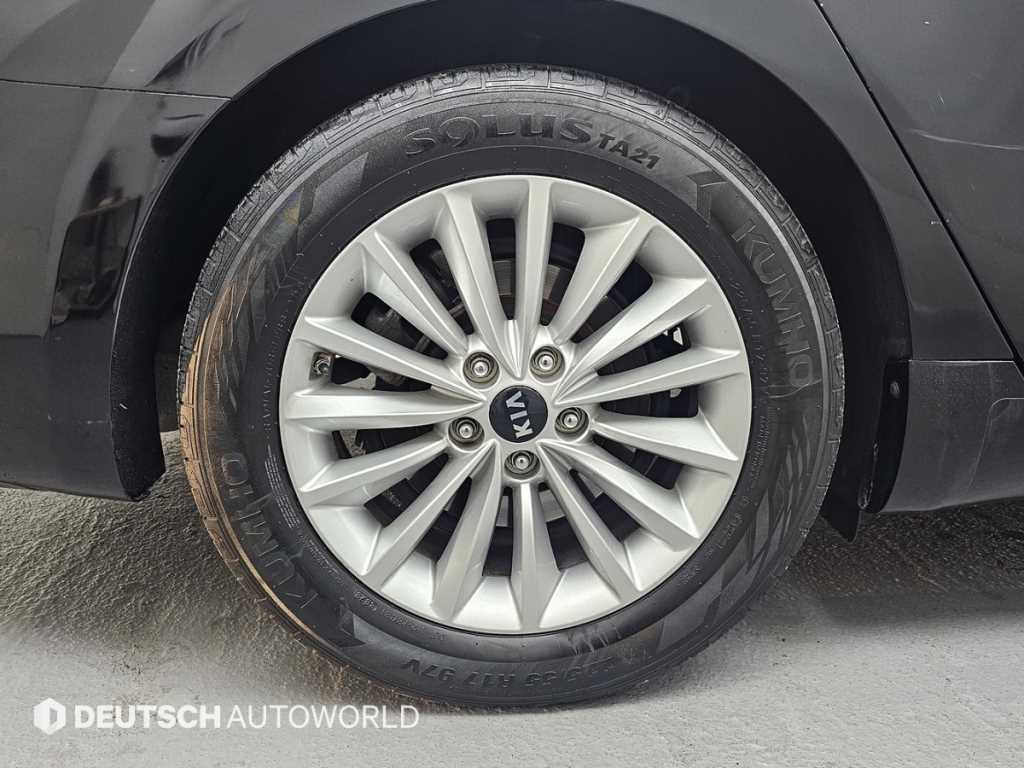 KIA K7 - Vista 5