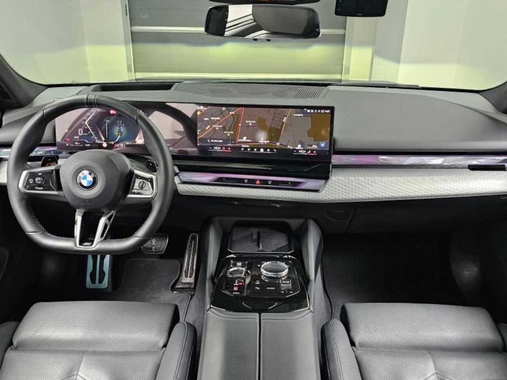 BMW 5 Series - Vista 7