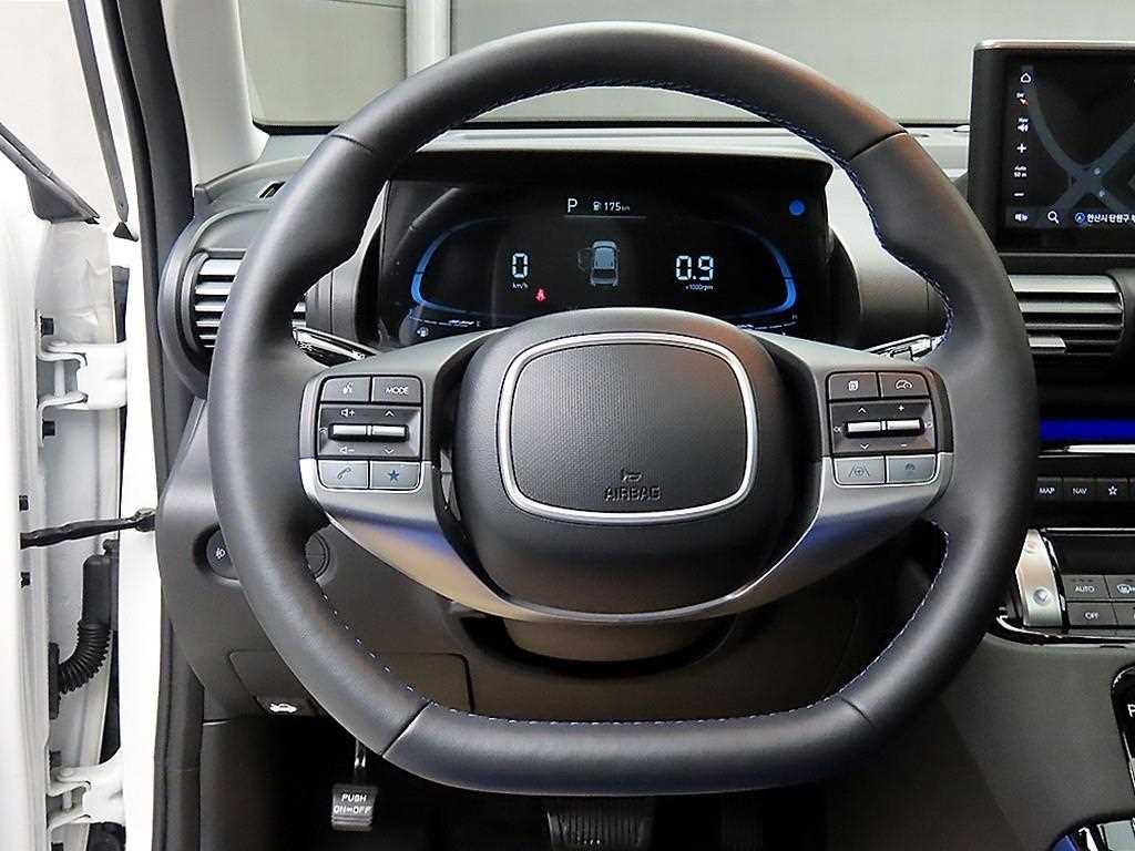 HYUNDAI Casper - Vista 9