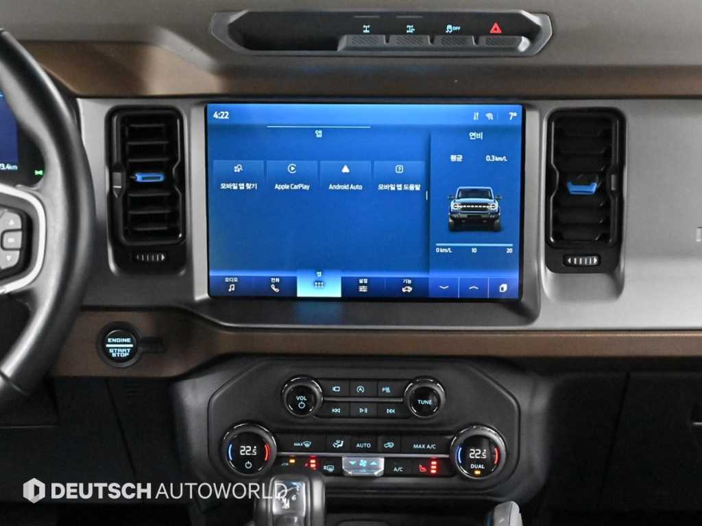 Ford Bronco - Vista 12