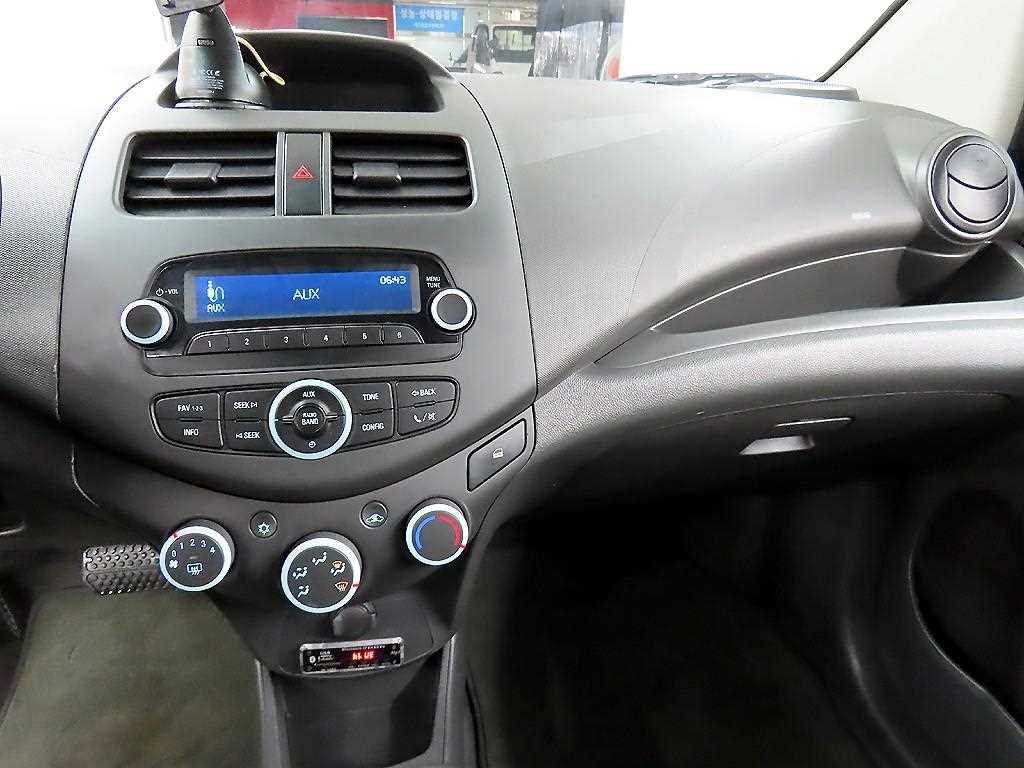 Chevrolet Spark 2014 Gris - Importación desde Corea - HF Imports Iquique - Foto 13