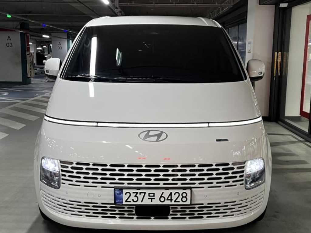 HYUNDAI Staria 2025 Blanco - Importación desde Corea - HF Imports Iquique - Foto 1