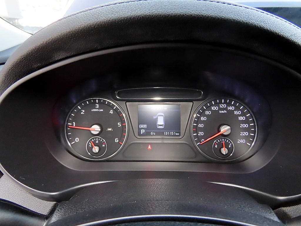 KIA Sorento - Vista 9