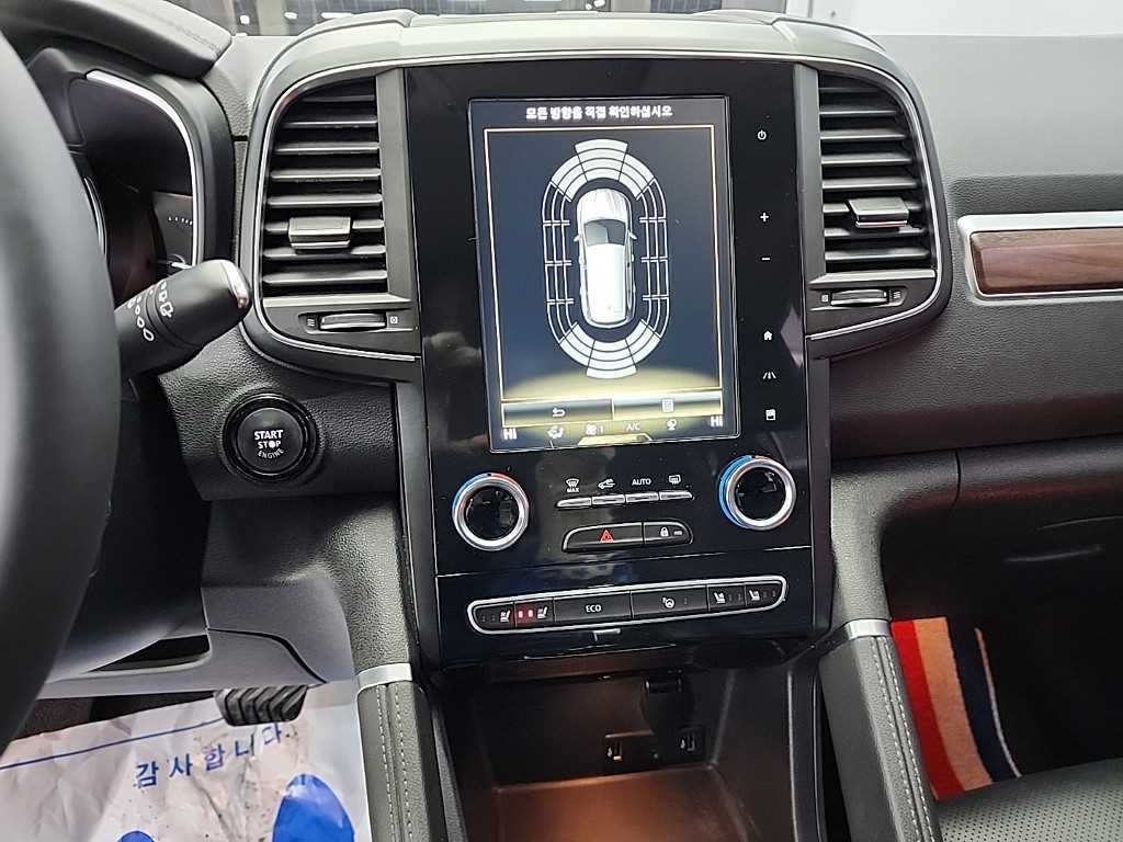 SAMSUNG QM6 - Vista 10