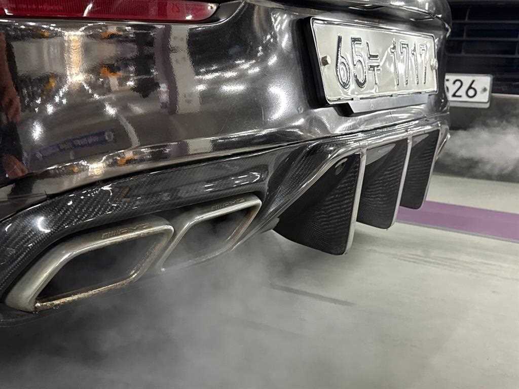 Mercedes Benz C Class 2017 Negro - Importación desde Corea - HF Imports Iquique - Foto 16