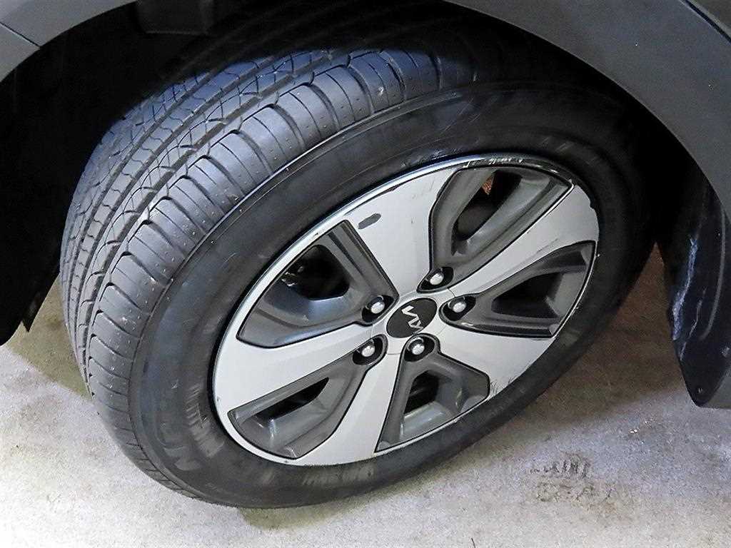 KIA Niro 2022 Gris - Importación desde Corea - HF Imports Iquique - Foto 19