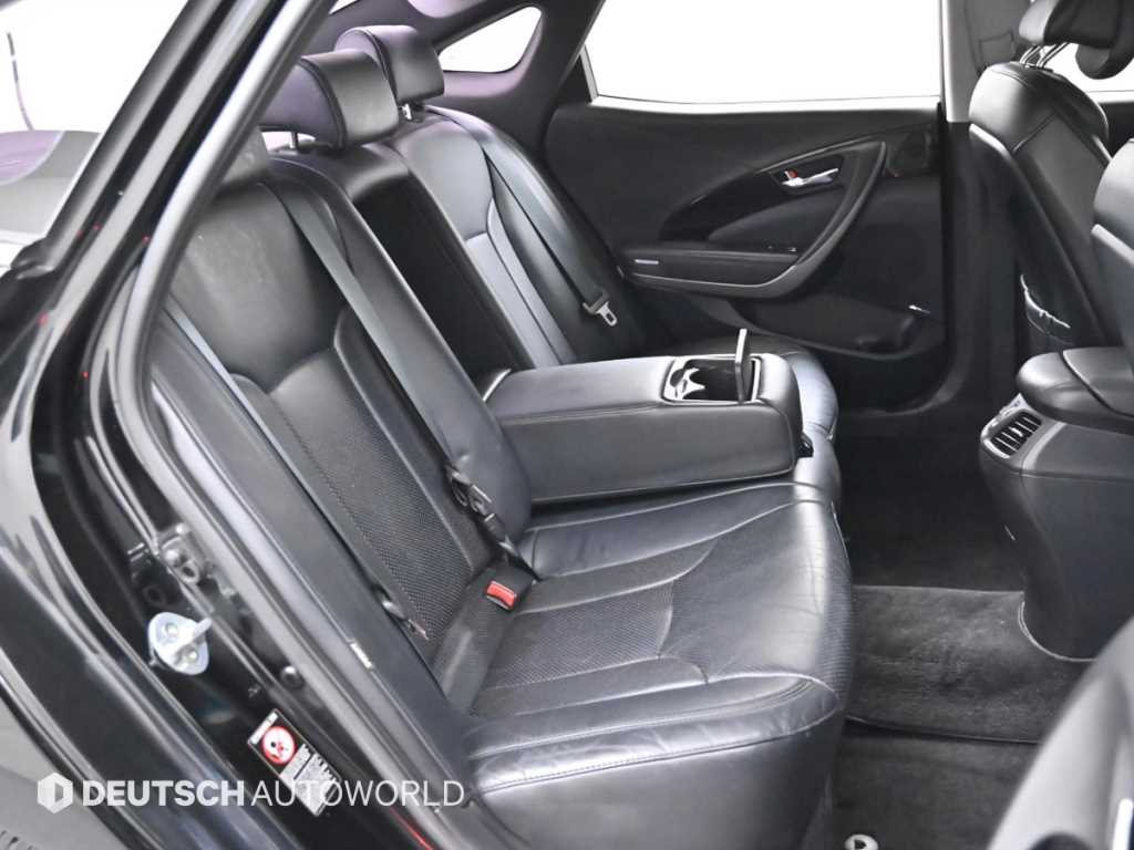 HYUNDAI Grandeur - Vista 12