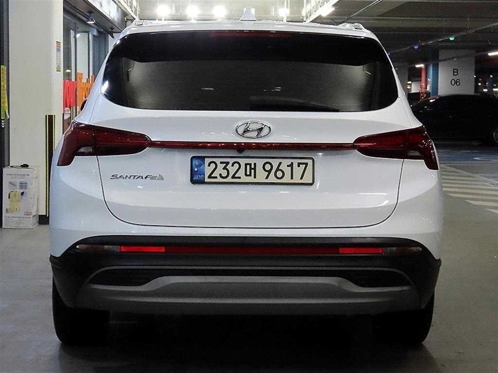 HYUNDAI Santa Fe - Vista 5