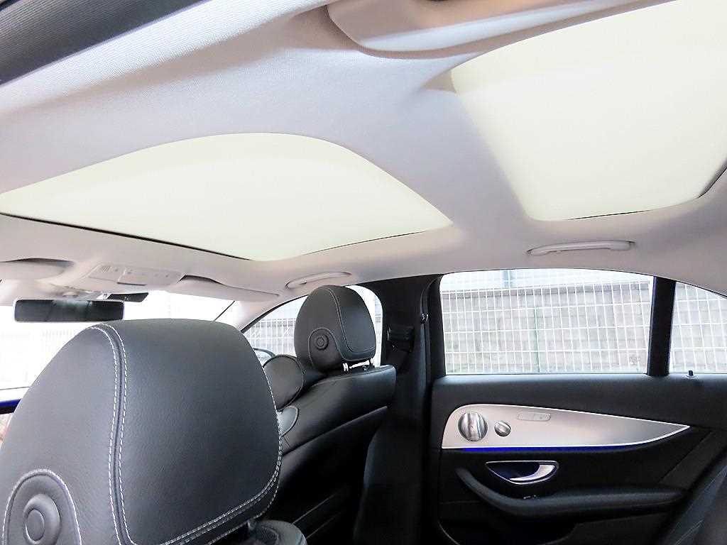 Mercedes Benz E class 2017 Negro - Importación desde Corea - HF Imports Iquique - Foto 17