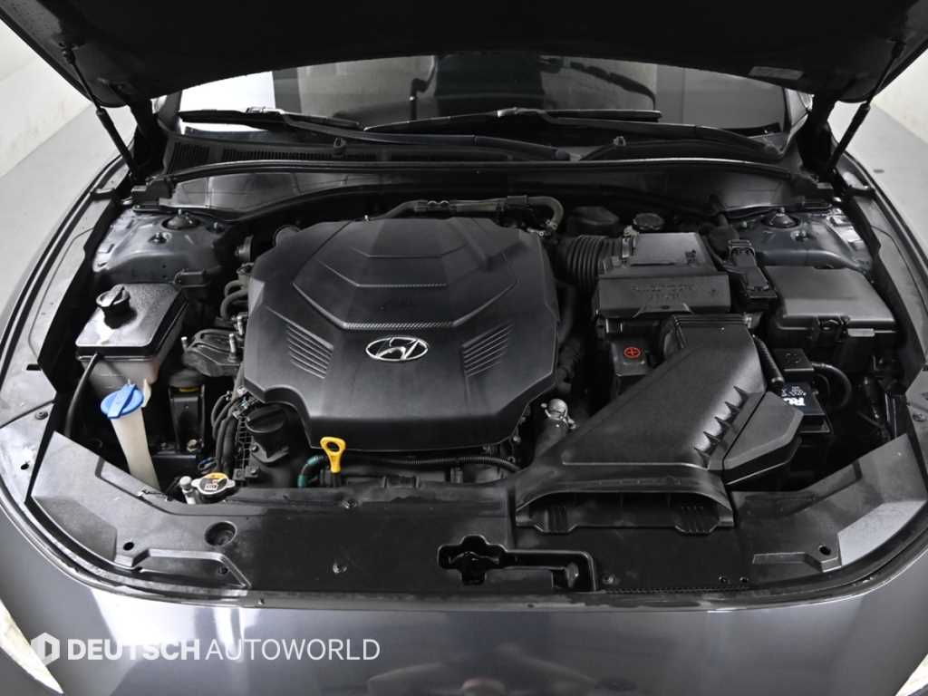 HYUNDAI Grandeur - Vista 6