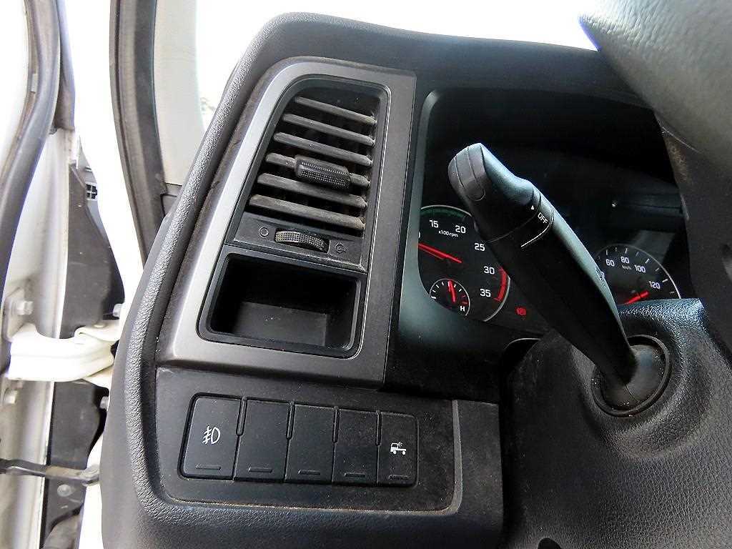 medium and large cargo Cargo - Vista 12