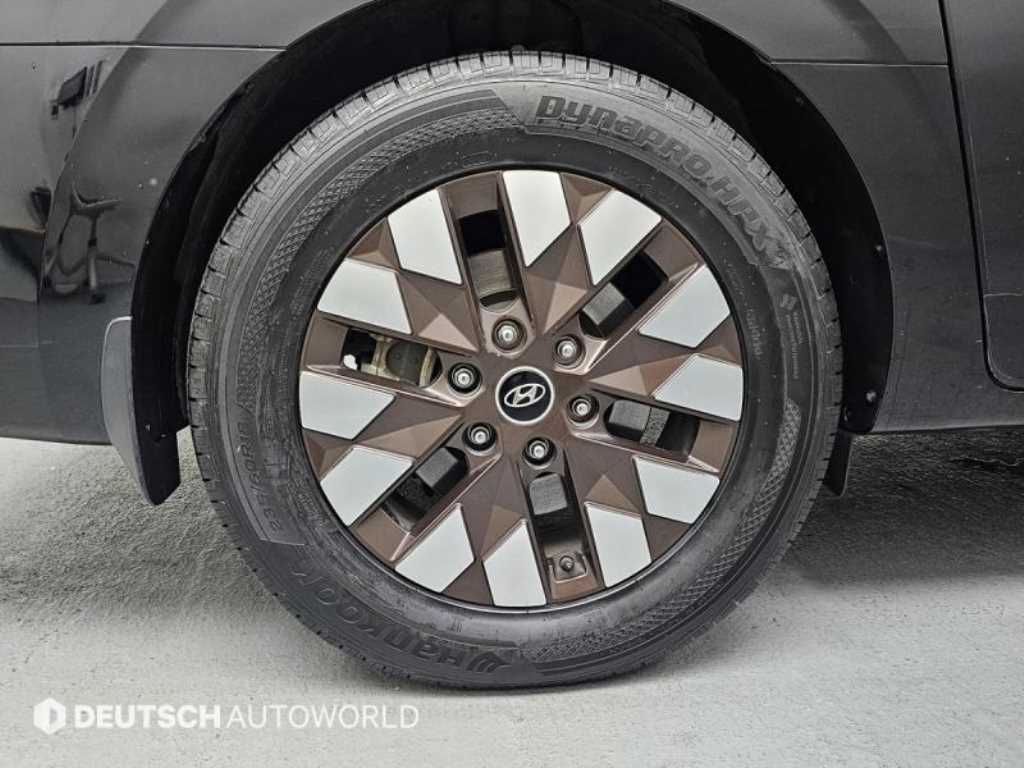 HYUNDAI Staria - Vista 5