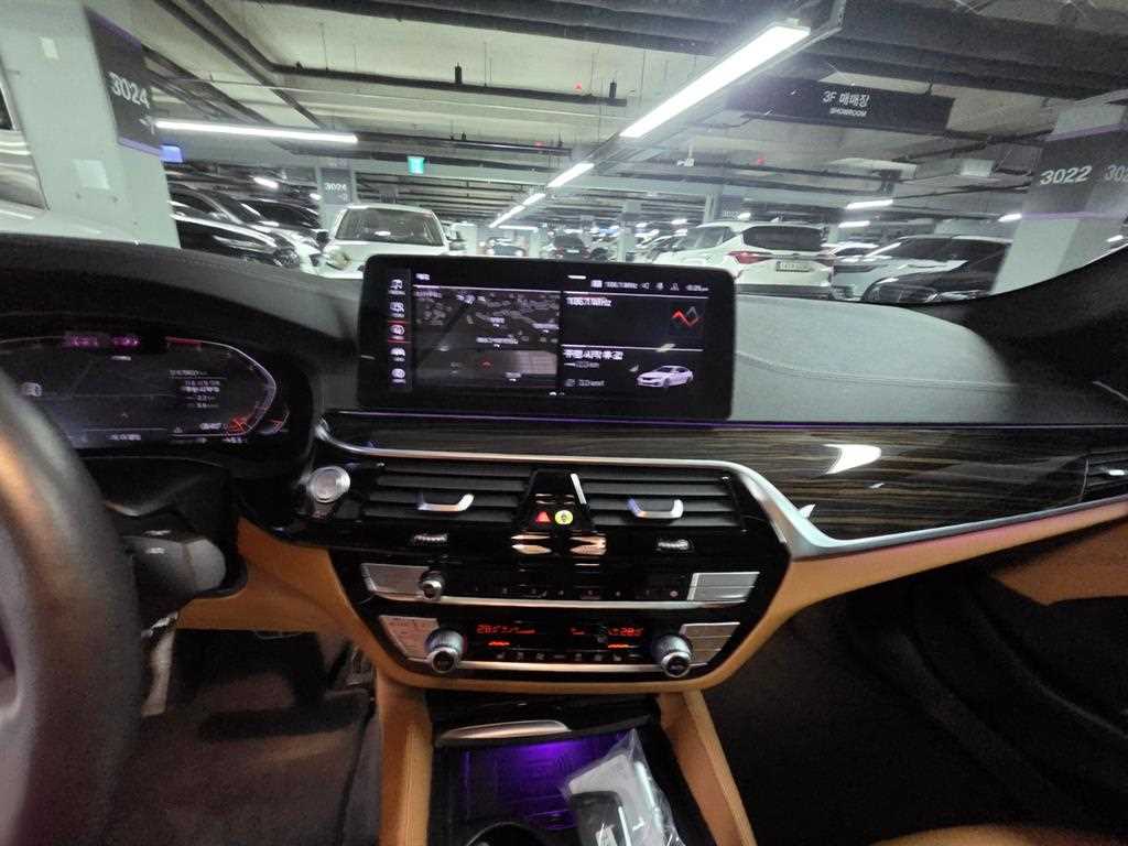 BMW 5 Series 2021 Blanco - Importación desde Corea - HF Imports Iquique - Foto 14