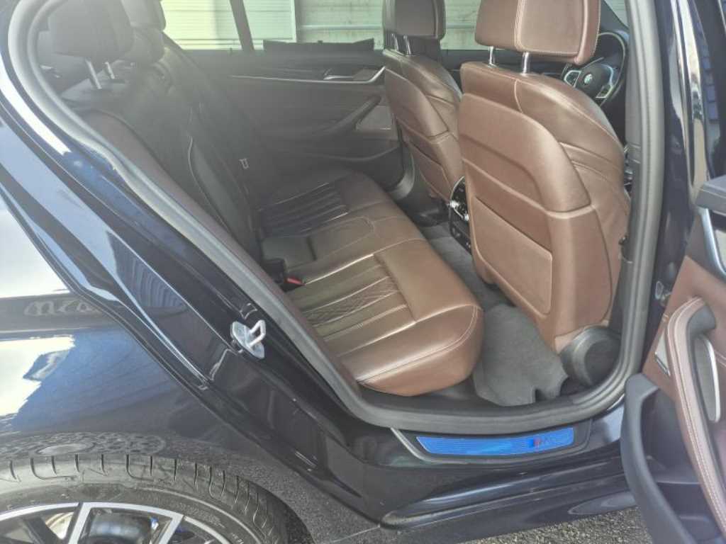 BMW 5 Series 2021 - Importación desde Corea - HF Imports Iquique - Foto 16