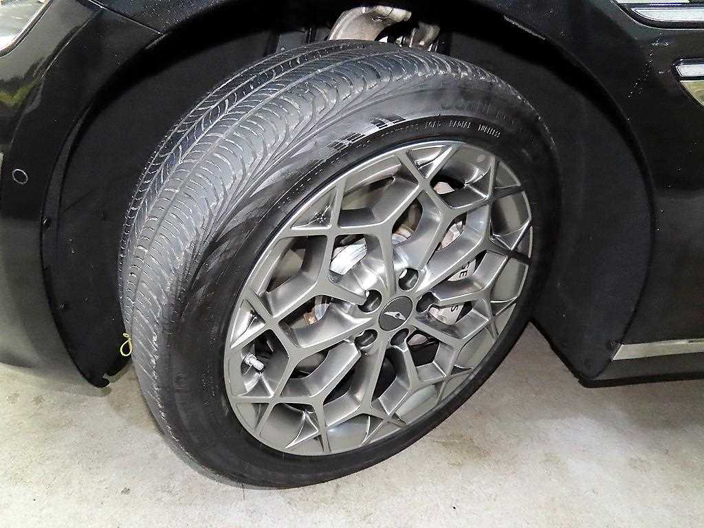 Genesis G80 2024 Negro - Importación desde Corea - HF Imports Iquique - Foto 20