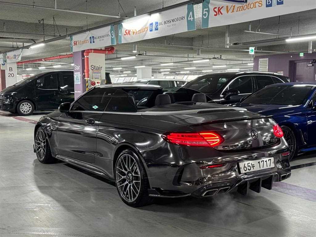 Mercedes Benz C Class - Vista 4