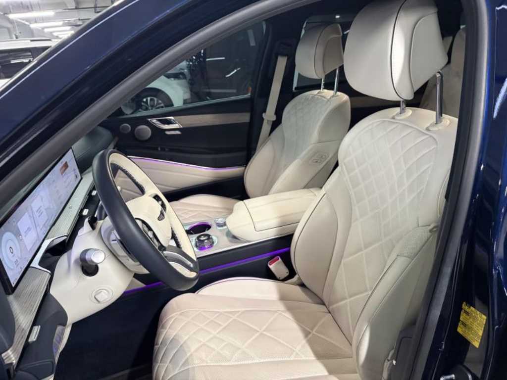 Genesis GV80 - Vista 7