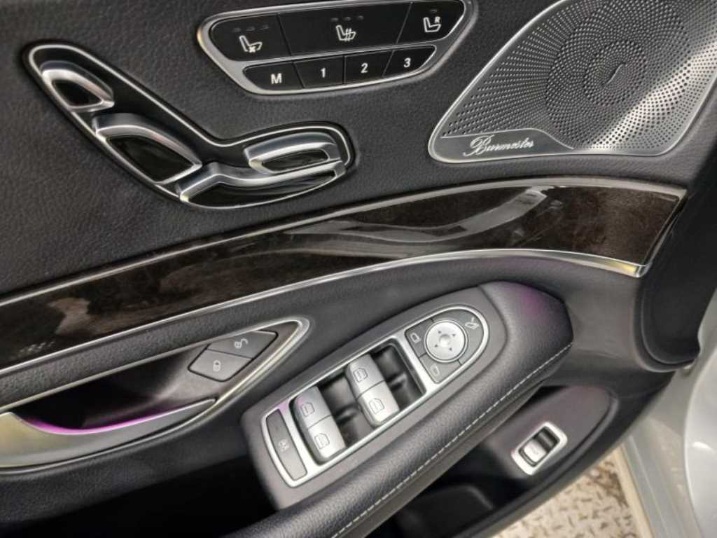 Mercedes Benz S Class - Vista 10