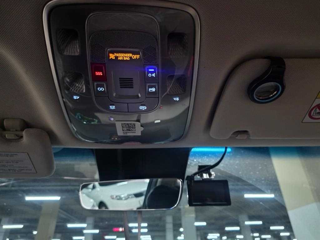 Genesis GV70 2023 Blanco - Importación desde Corea - HF Imports Iquique - Foto 14