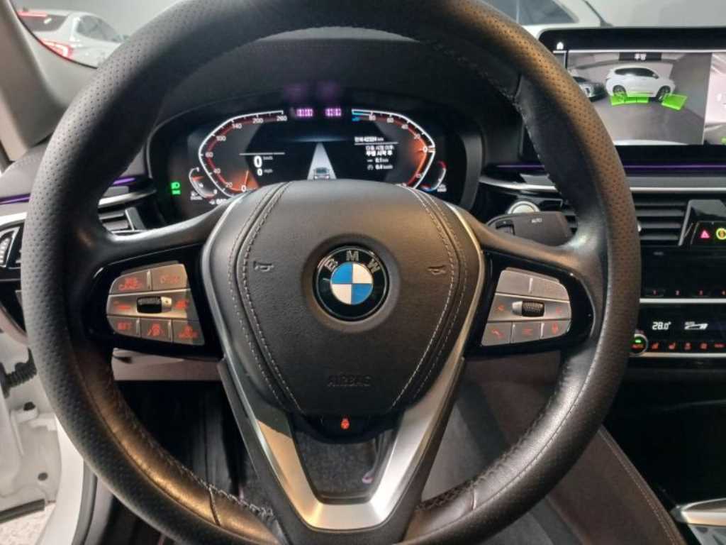 BMW 5 Series - Vista 11