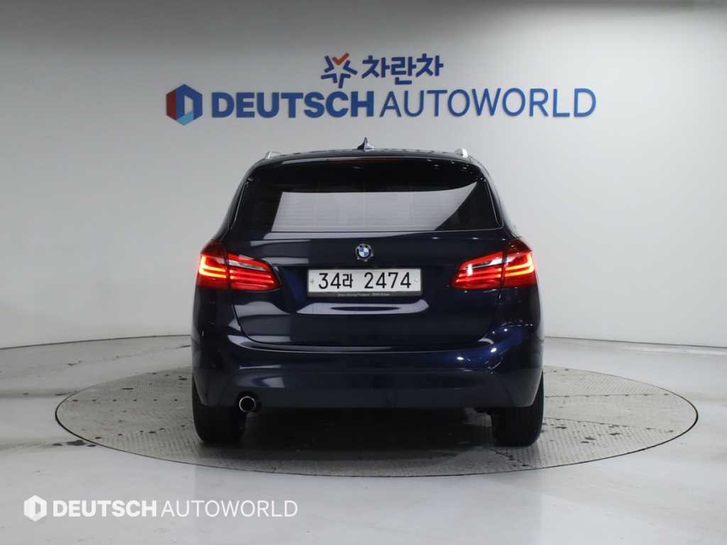 BMW 2 series - Vista 4