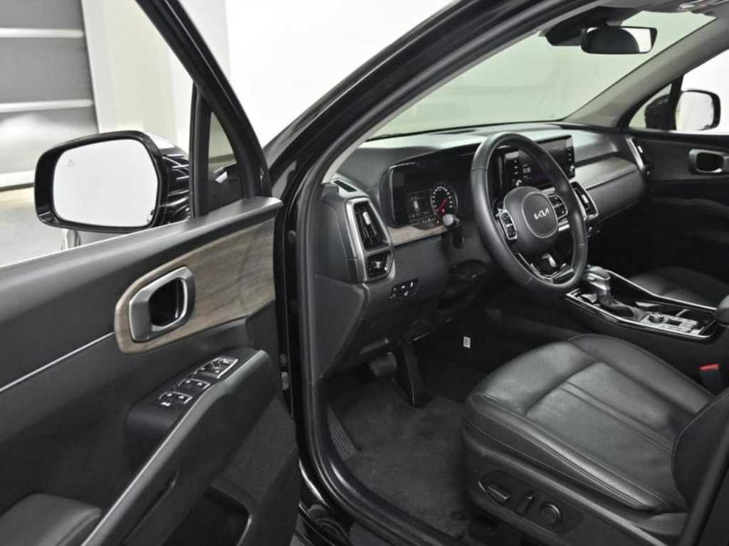 KIA Sorento - Vista 11