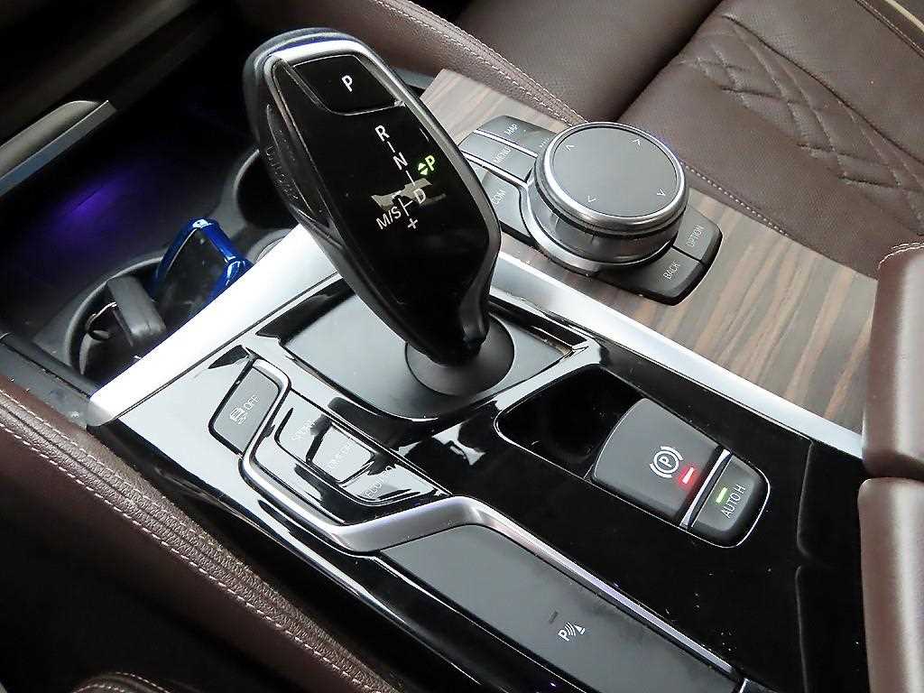 BMW 5 Series - Vista 11