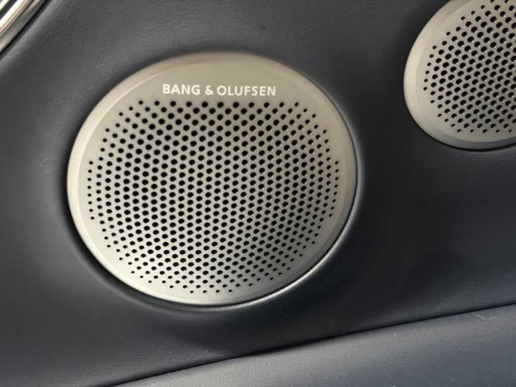 Genesis GV80 2025 Azul - Importación desde Corea - HF Imports Iquique - Foto 15