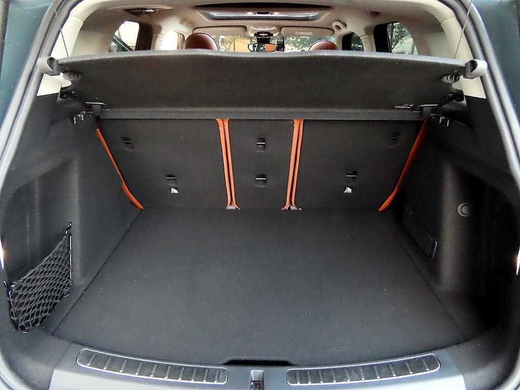 Mini Countryman 2022 Gris - Importación desde Corea - HF Imports Iquique - Foto 17