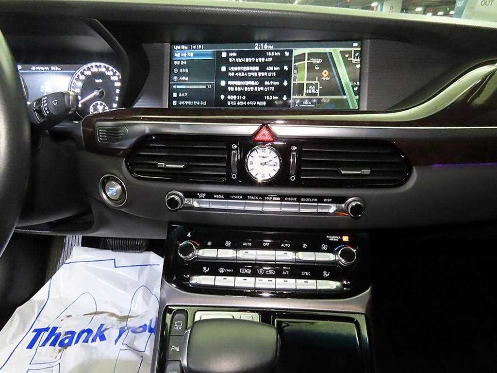 Genesis EQ900 - Vista 11