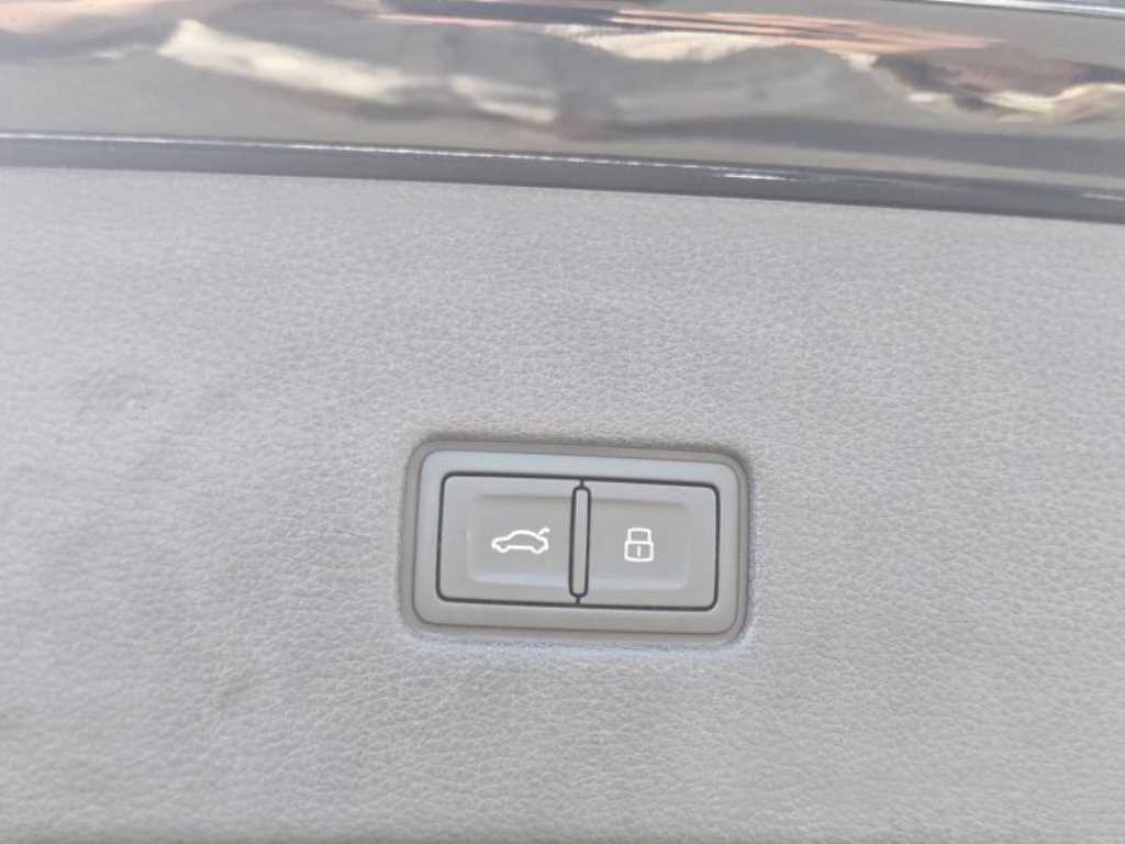 Audi Q8 2023 Negro - Importación desde Corea - HF Imports Iquique - Foto 20