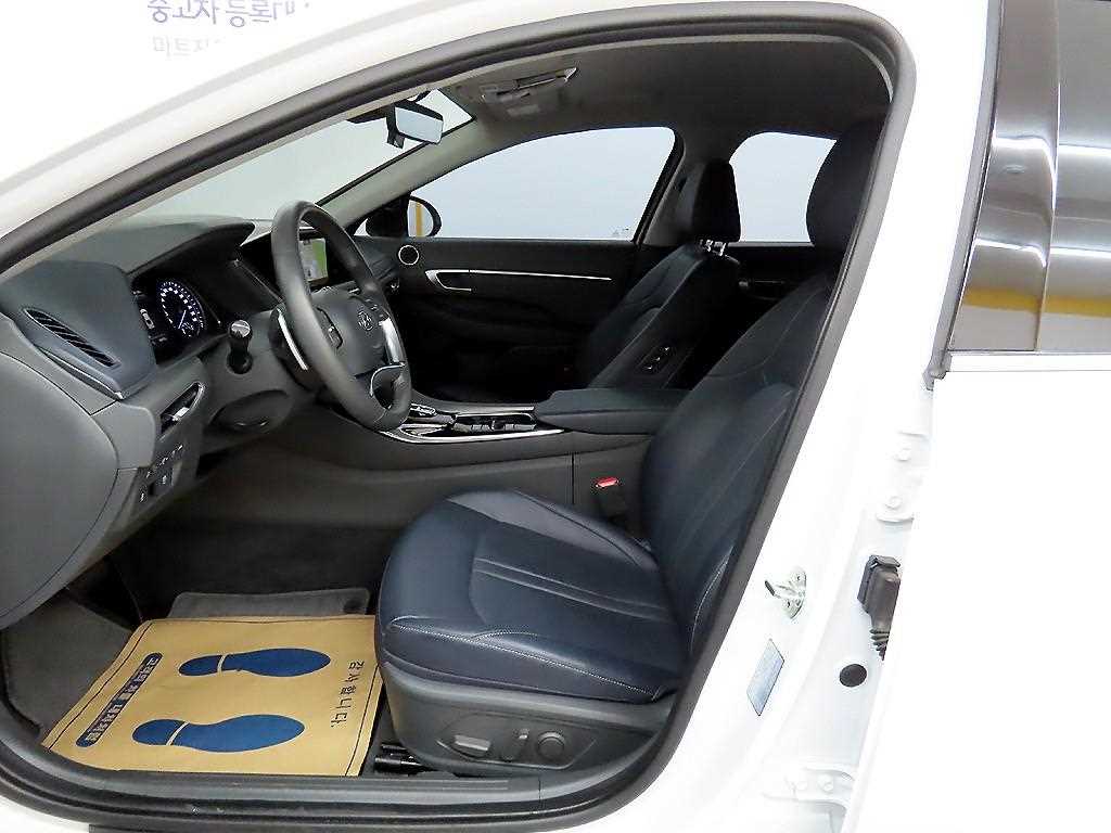 HYUNDAI Sonata - Vista 5