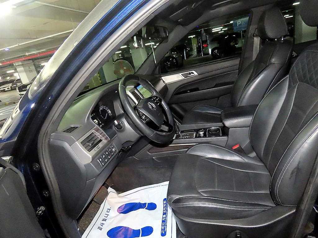 Ssangyong Rexton - Vista 6